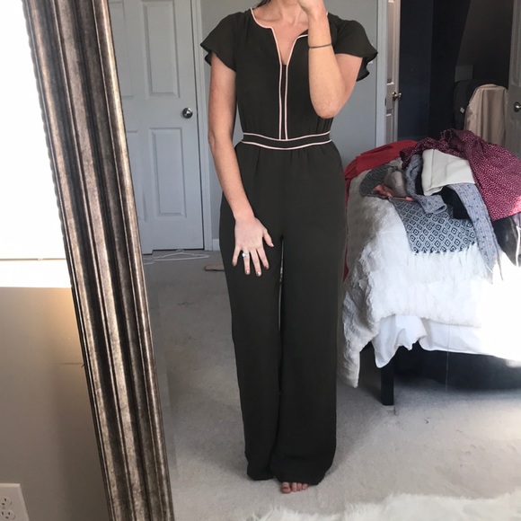 Modcloth Pants - NWOT ModCloth jumpsuit